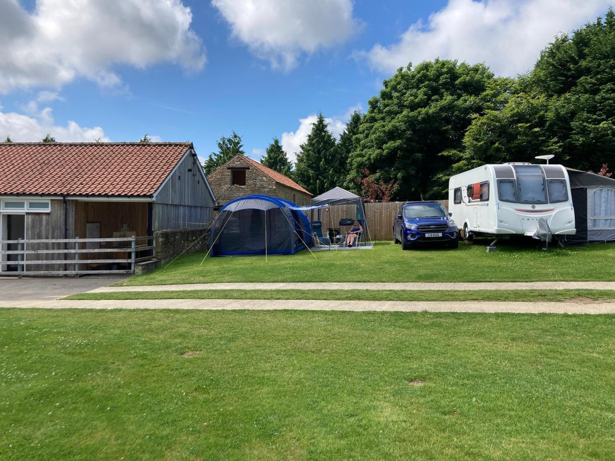 Hotel Bank Top Camping-North York Moors With Pitches For Caravans, Camper Vans And Tents à Pickering Extérieur photo