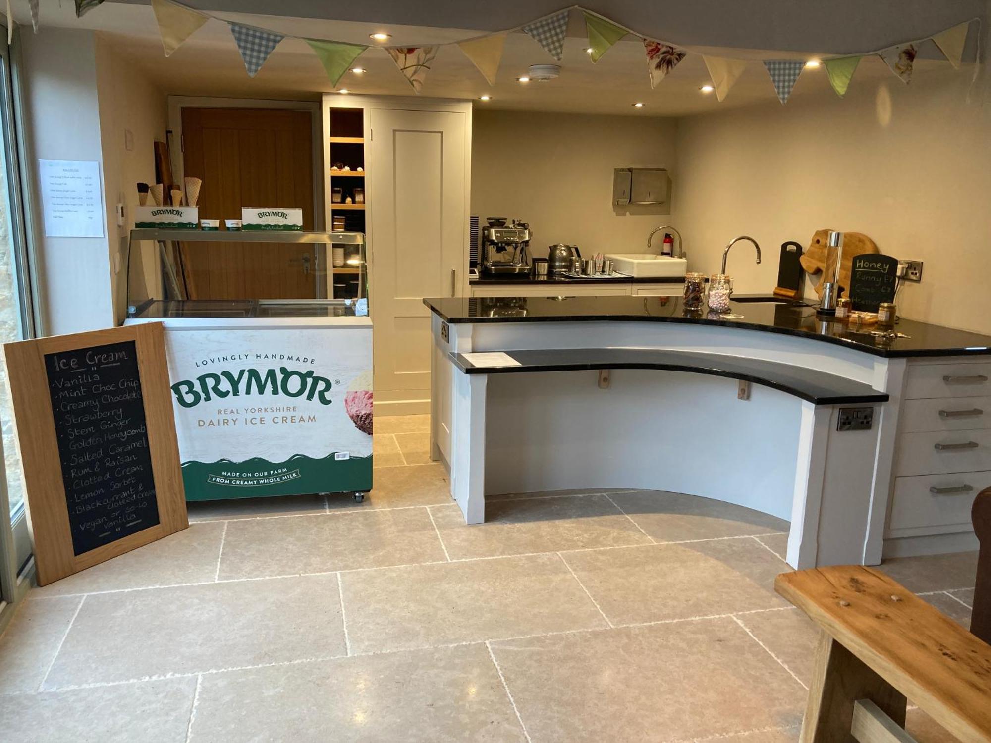 Hotel Bank Top Camping-North York Moors With Pitches For Caravans, Camper Vans And Tents à Pickering Extérieur photo